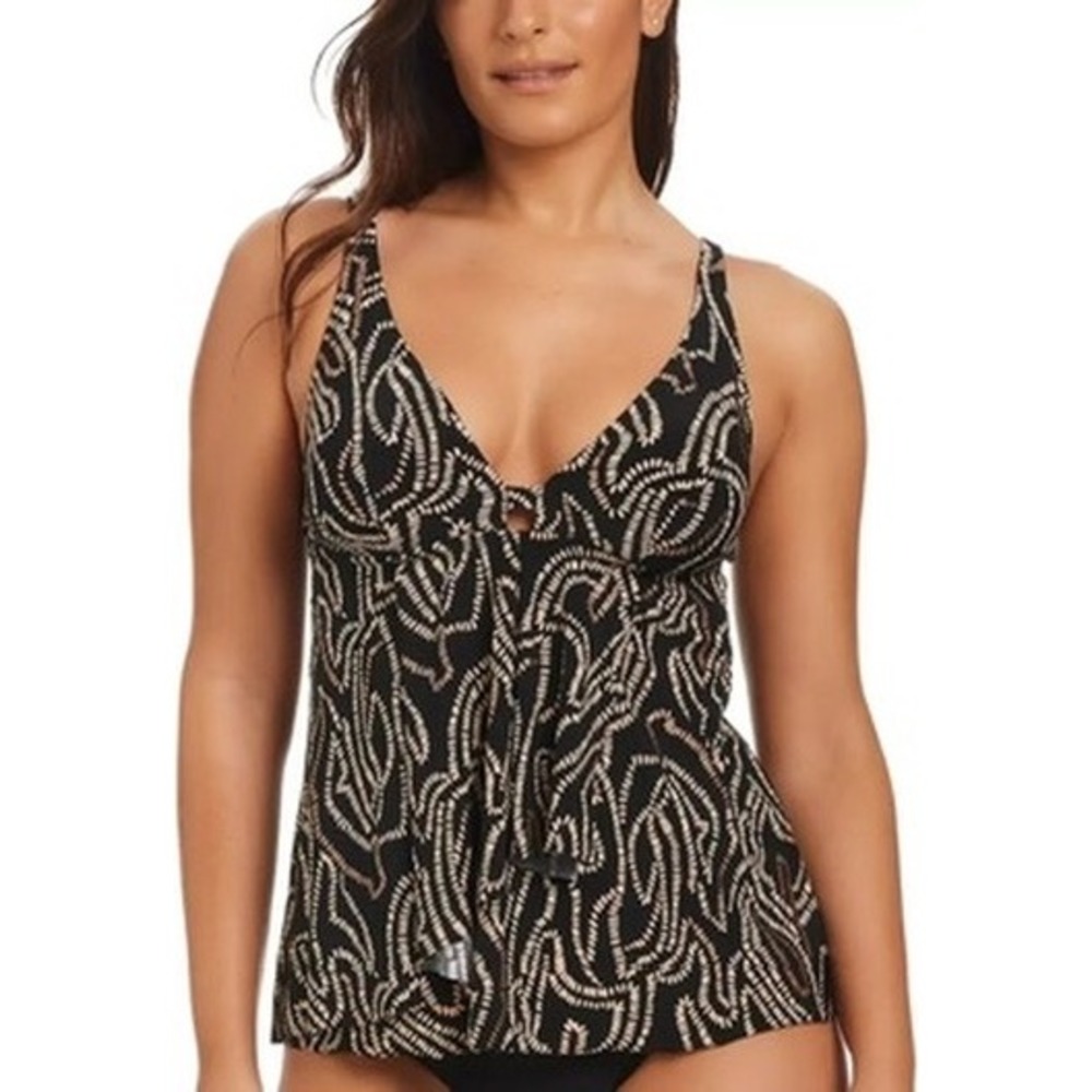 NWT Beyond Control Foil Me Once Tankini top swimwear 6 $94